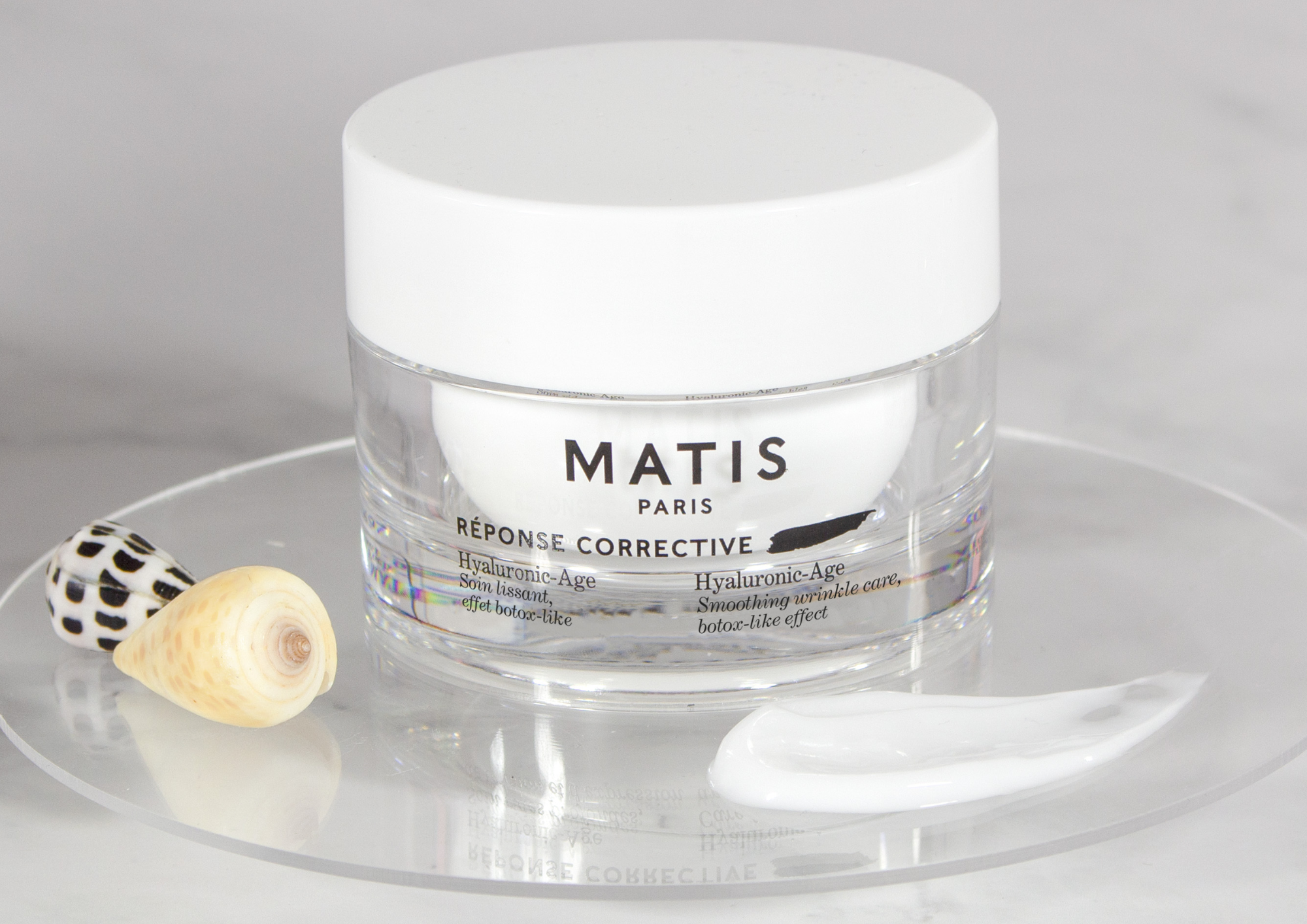 Discover the new Hyaluronic-Age formulation